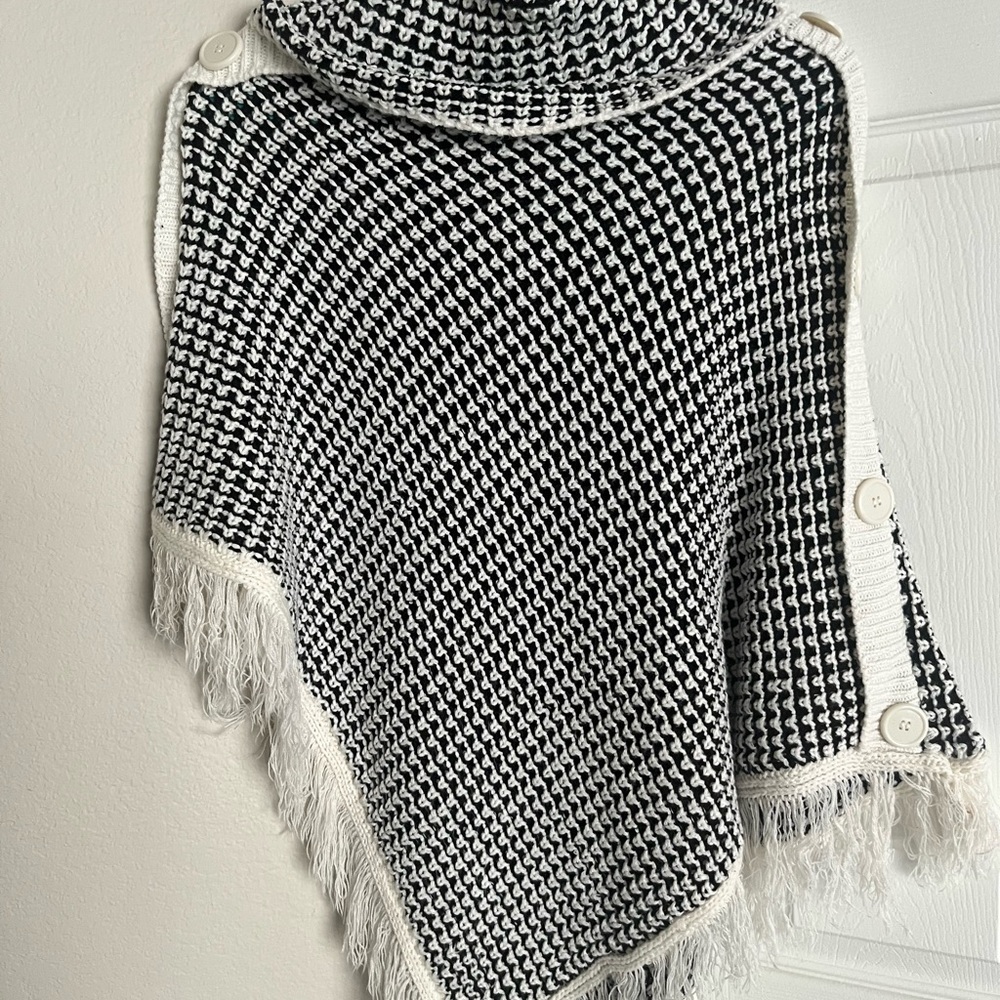 Love By Chelsey Poncho